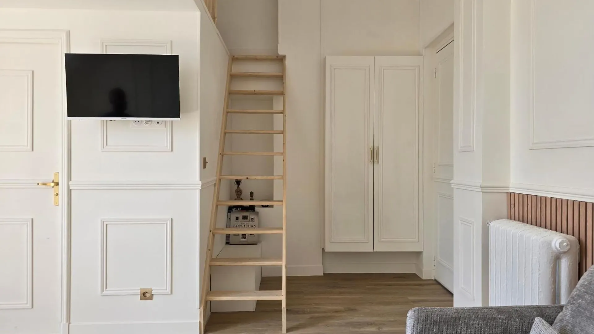 Apartment Little Lv1 Au Coeur De L'Avenue Des Champs-Elysees Arc De Triomphe Paris